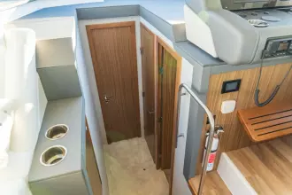 Thumbnail von Cruisers Yachts 42 Cantius
