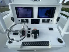 Thumbnail von Invincible 33 Catamaran