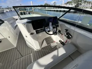 Thumbnail von Sea Ray SDX 270 Outboard