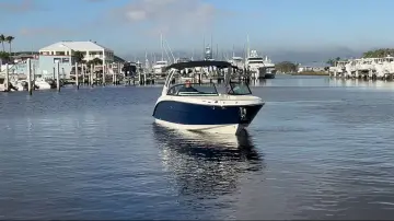 Thumbnail von Sea Ray SDX 270 Outboard