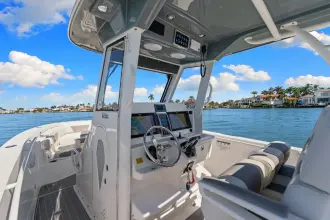 Thumbnail von Everglades 325 CC