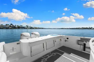 Thumbnail von Everglades 325 CC