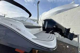 Thumbnail von Sea Ray SDX 230 Outboard