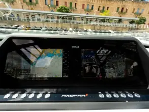 Thumbnail von Axopar 28 T Top RELM 1