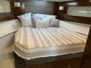 Thumbnail von Cruisers Yachts 42 Cantius