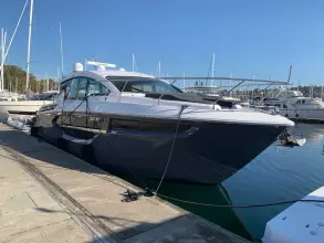 Thumbnail von Cruisers Yachts 42 Cantius