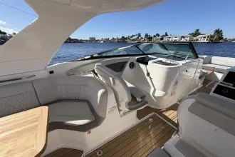 Thumbnail von Sea Ray SLX 350 Outboard