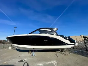 Sea Ray 370 Sundancer Outboard