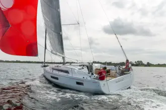 Beneteau Oceanis 40.1