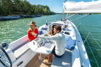 Thumbnail von Beneteau Oceanis 30.1