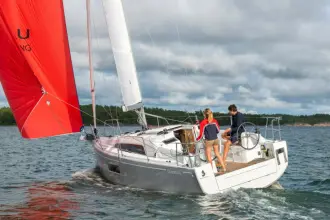 Thumbnail von Beneteau Oceanis 30.1