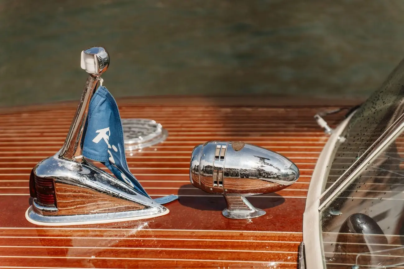 Thumbnail von Riva Tritone