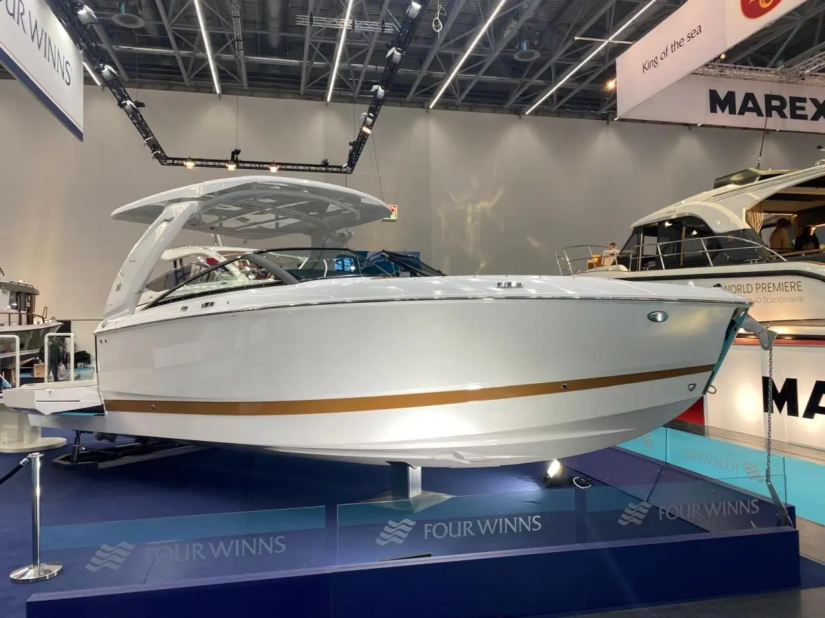 Thumbnail von Four Winns H9