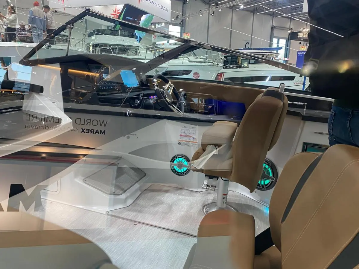 Thumbnail von Four Winns H9