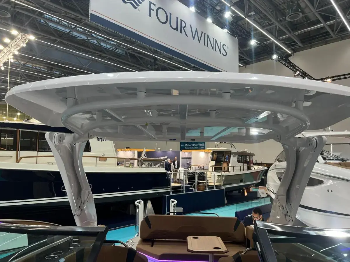 Thumbnail von Four Winns H9