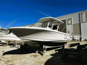 Robalo R272 CC