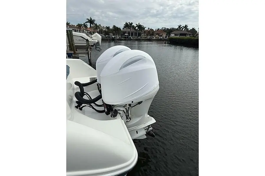 Thumbnail von Edgewater 262 CC