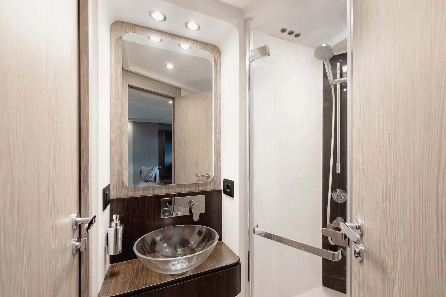 Thumbnail von Azimut S6 AZIMUT S6 - M/Y ALMAVIVA V