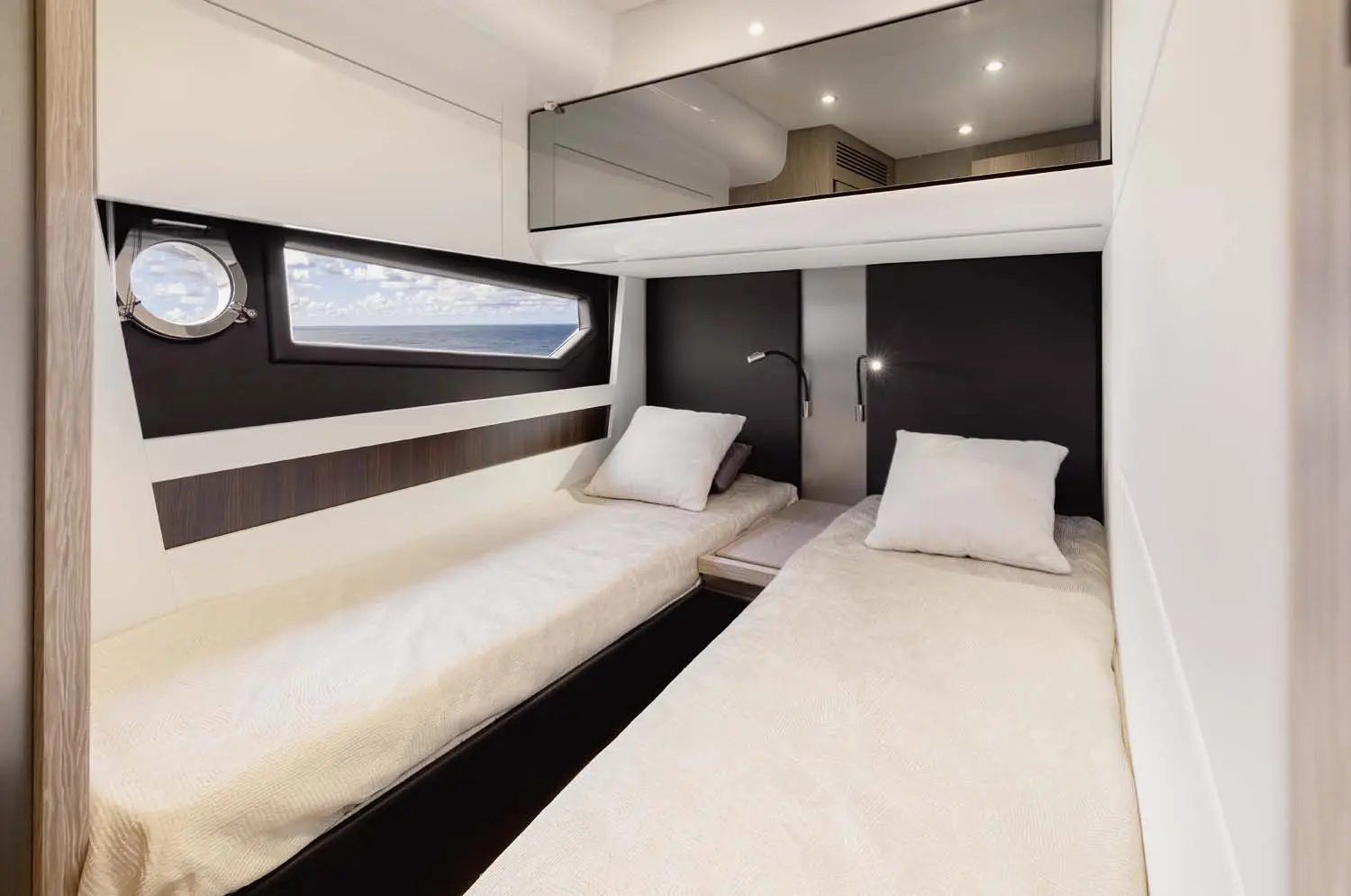 Thumbnail von Azimut S6 AZIMUT S6 - M/Y ALMAVIVA V