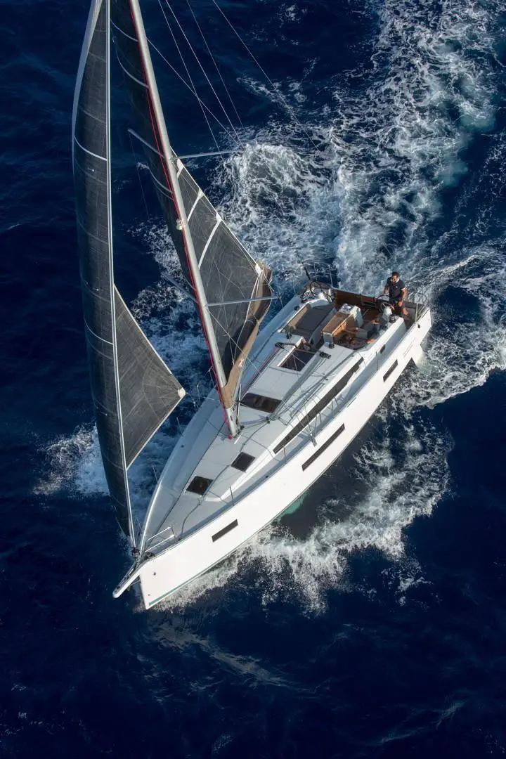 Thumbnail von Jeanneau Sun Odyssey 410