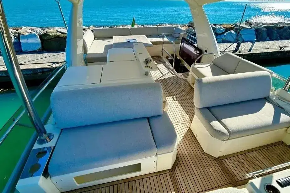 Thumbnail von Prestige 630