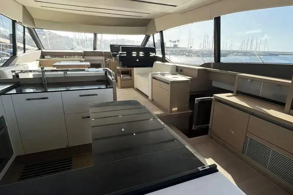 Thumbnail von Prestige 630