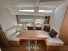 Thumbnail von Jeanneau Sun Odyssey 410