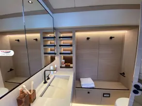 Thumbnail von Lagoon Eighty 2