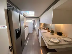 Thumbnail von Lagoon Eighty 2