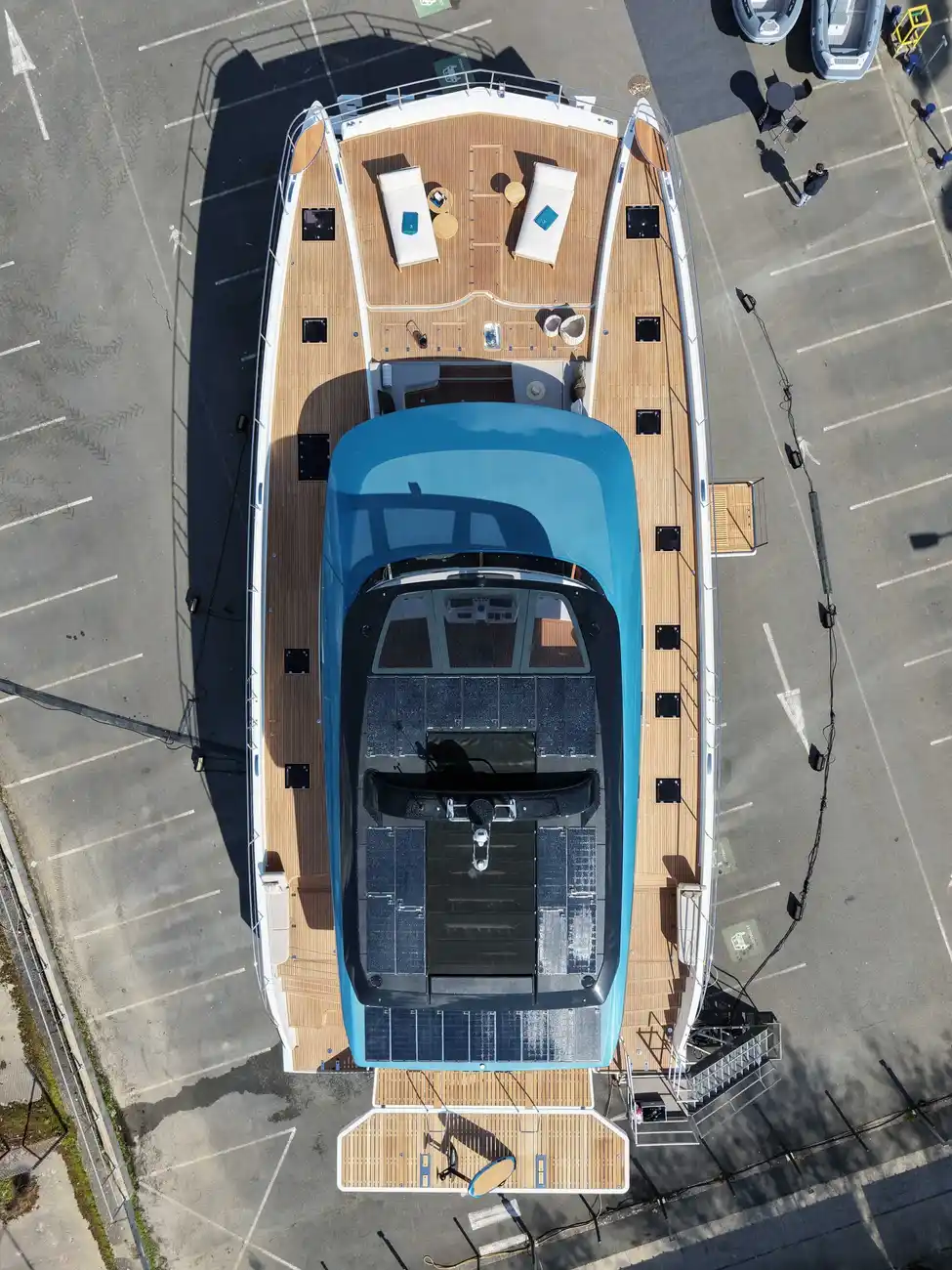 Thumbnail von Lagoon Eighty 3