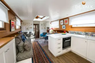 Thumbnail von Luxe Motor 28M