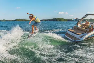 Thumbnail von Sea Ray SDX 250 Surf