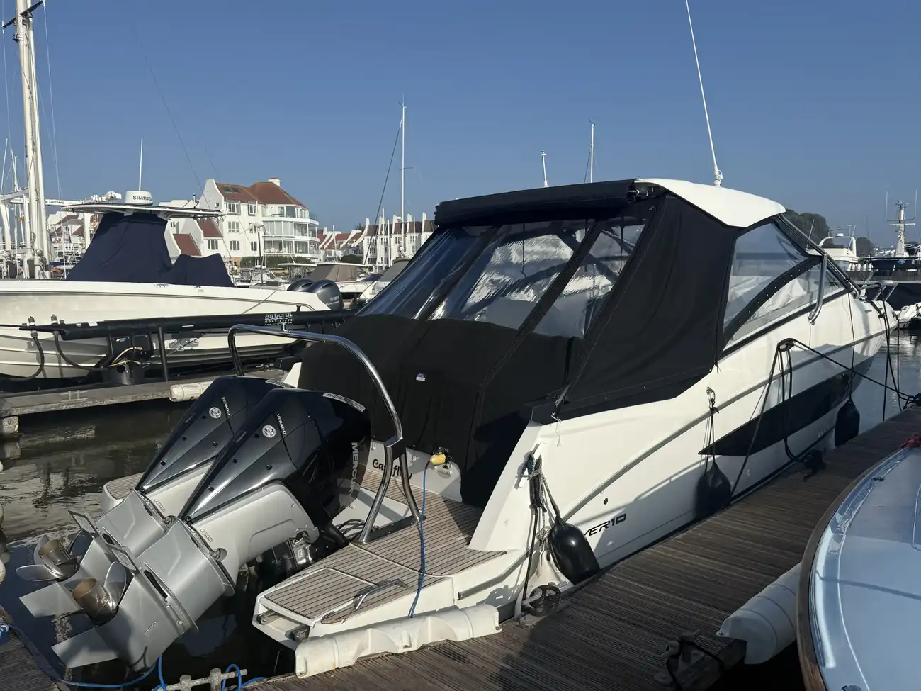 Thumbnail von Beneteau Flyer 10