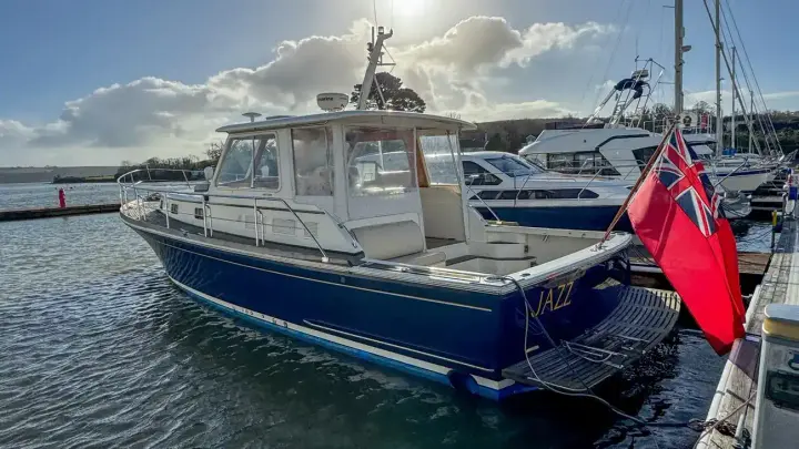 Grand Banks 38 Eastbay Jazz