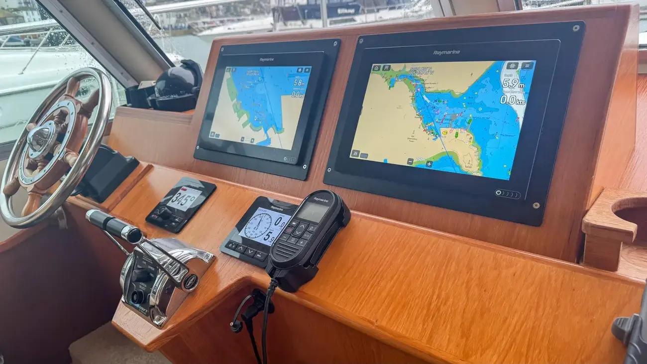 Thumbnail von Hardy Commodore 42 Kioni