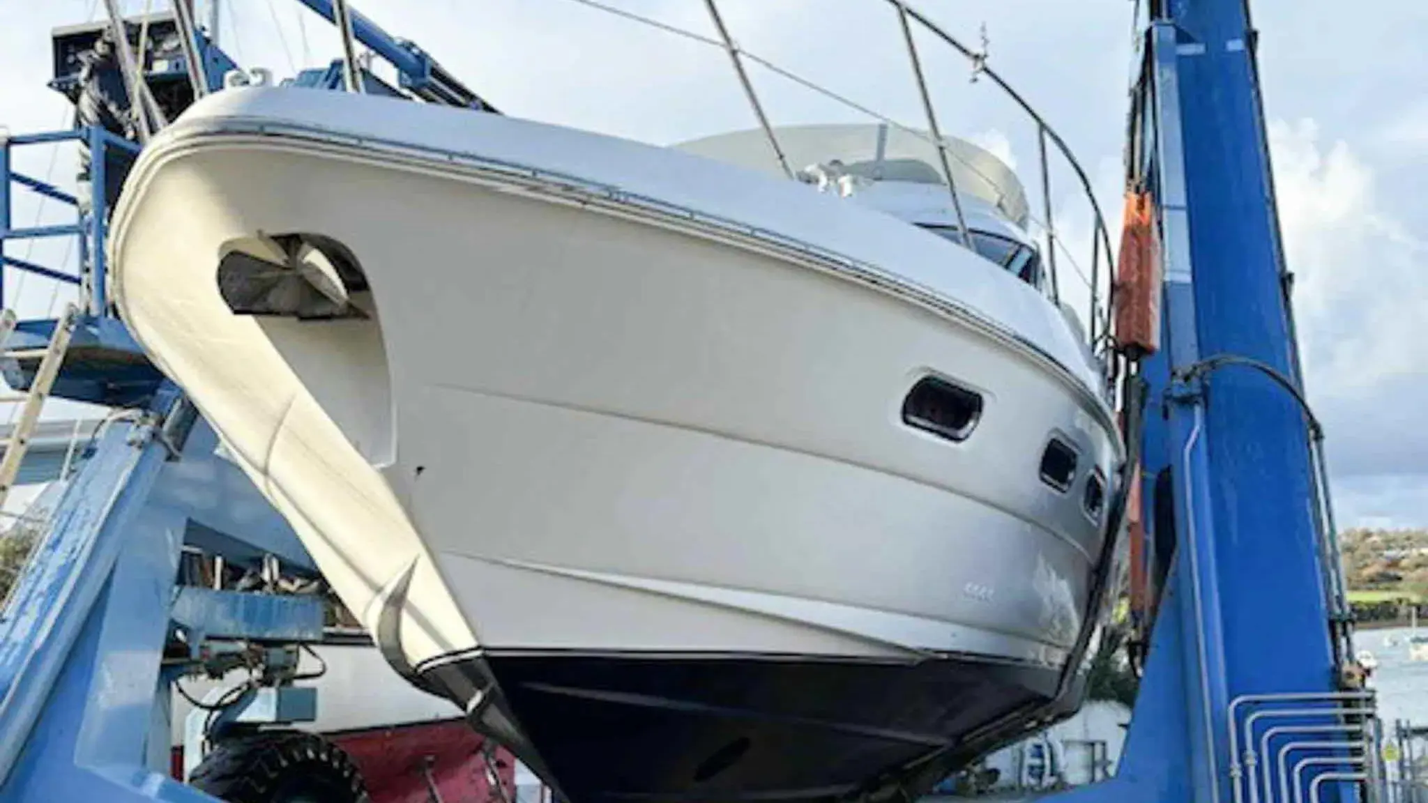 Thumbnail von Sealine F425 Oceanstar