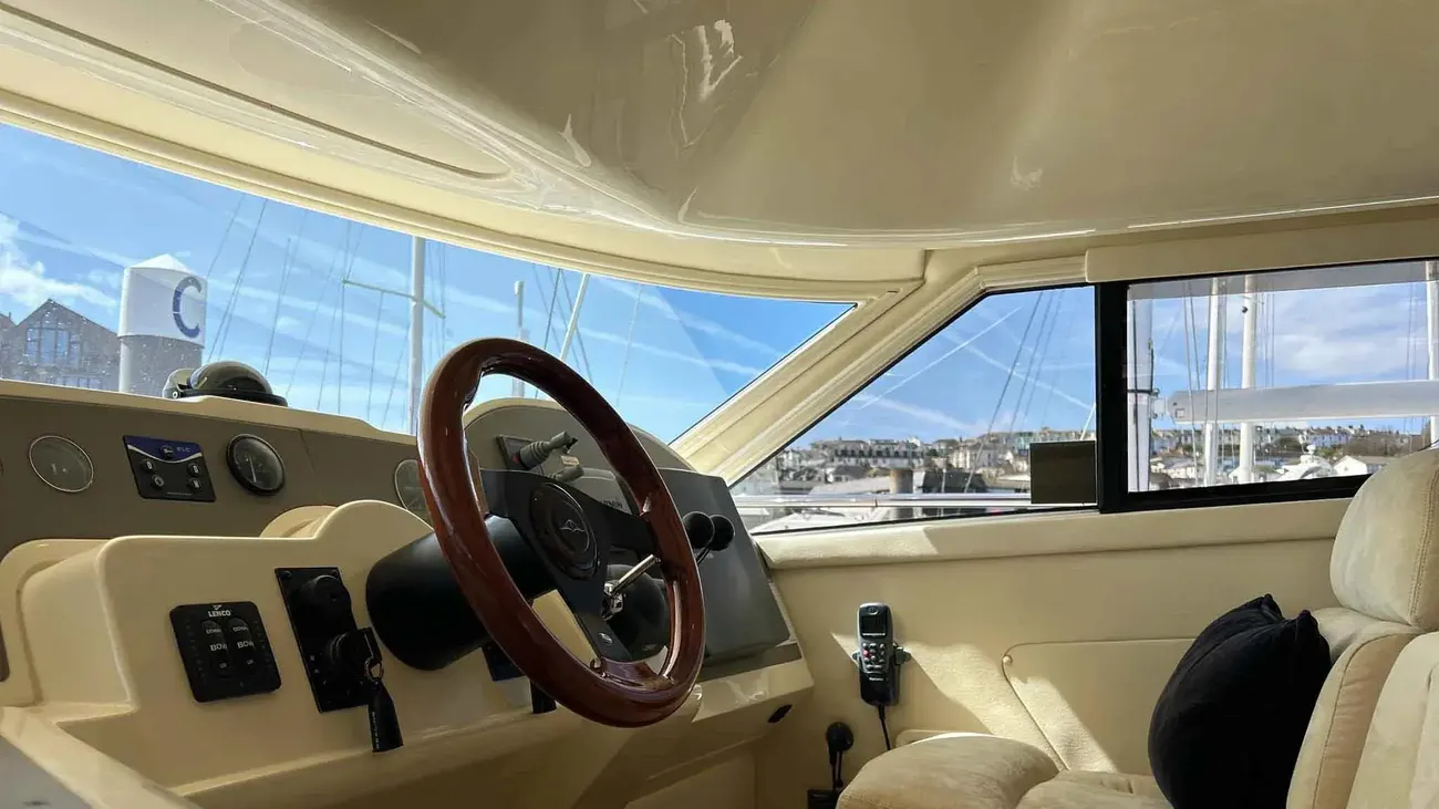 Thumbnail von Sealine F425 Oceanstar