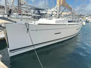 Thumbnail von Dufour 405 Grand Large Layla