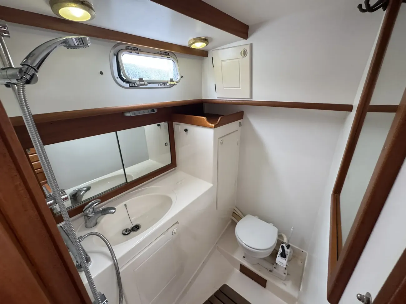 Thumbnail von Мало 42 Bat-On