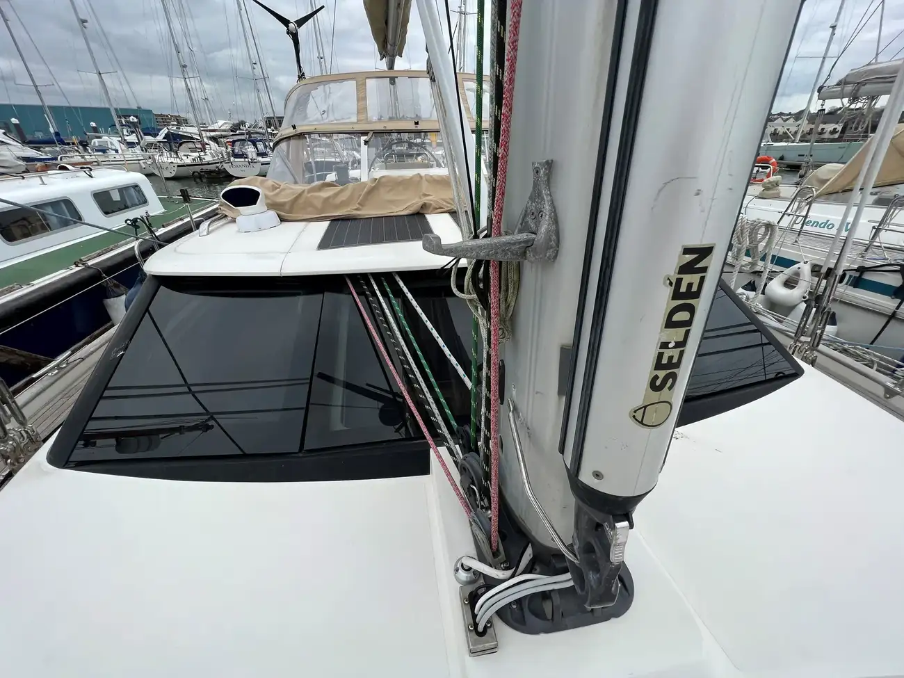 Thumbnail von Southerly 420 Blue dolphin