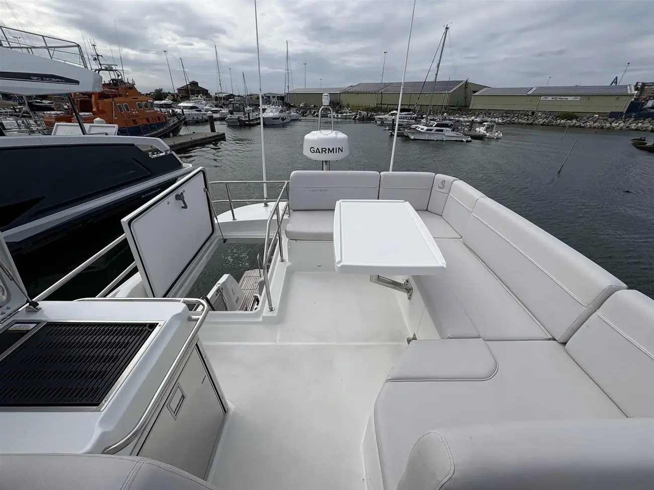 Thumbnail von Beneteau Antares 12
