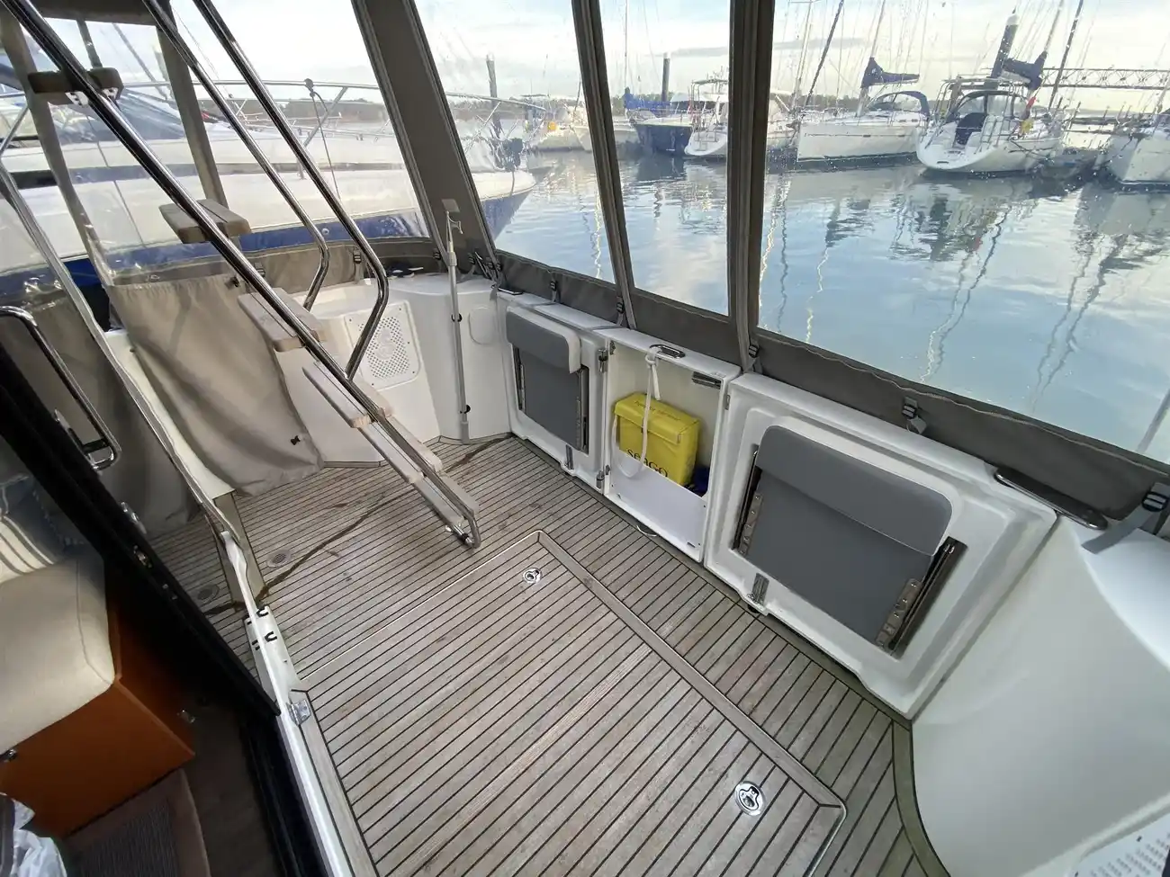 Thumbnail von Beneteau Swift Trawler 30 Ultra Violet