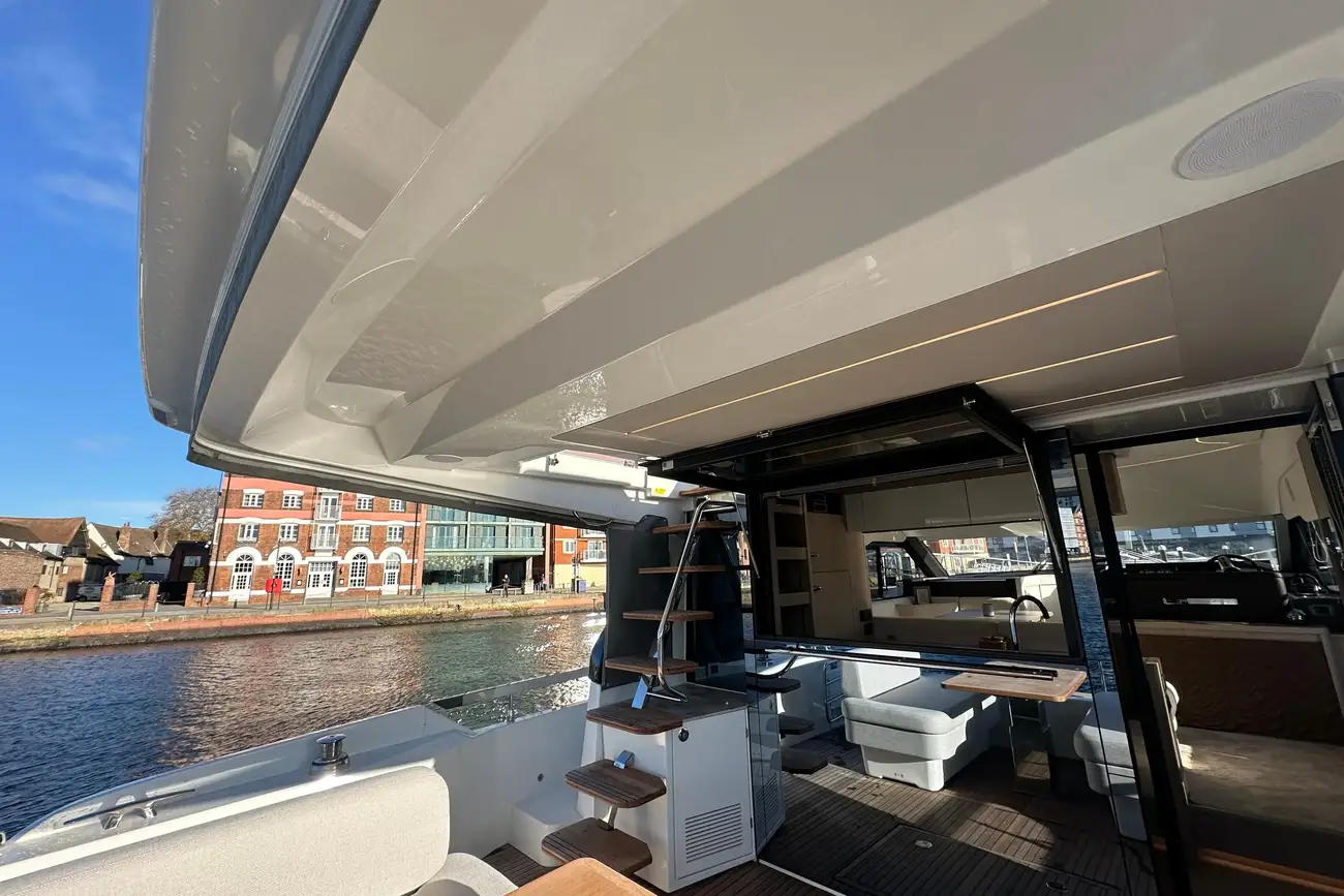 Thumbnail von Prestige F4.9 NEUER BESTAND SOFORT VERFÜGBAR