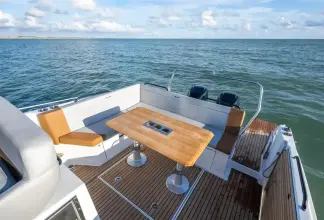 Thumbnail von Beneteau Flyer 9 Sundeck