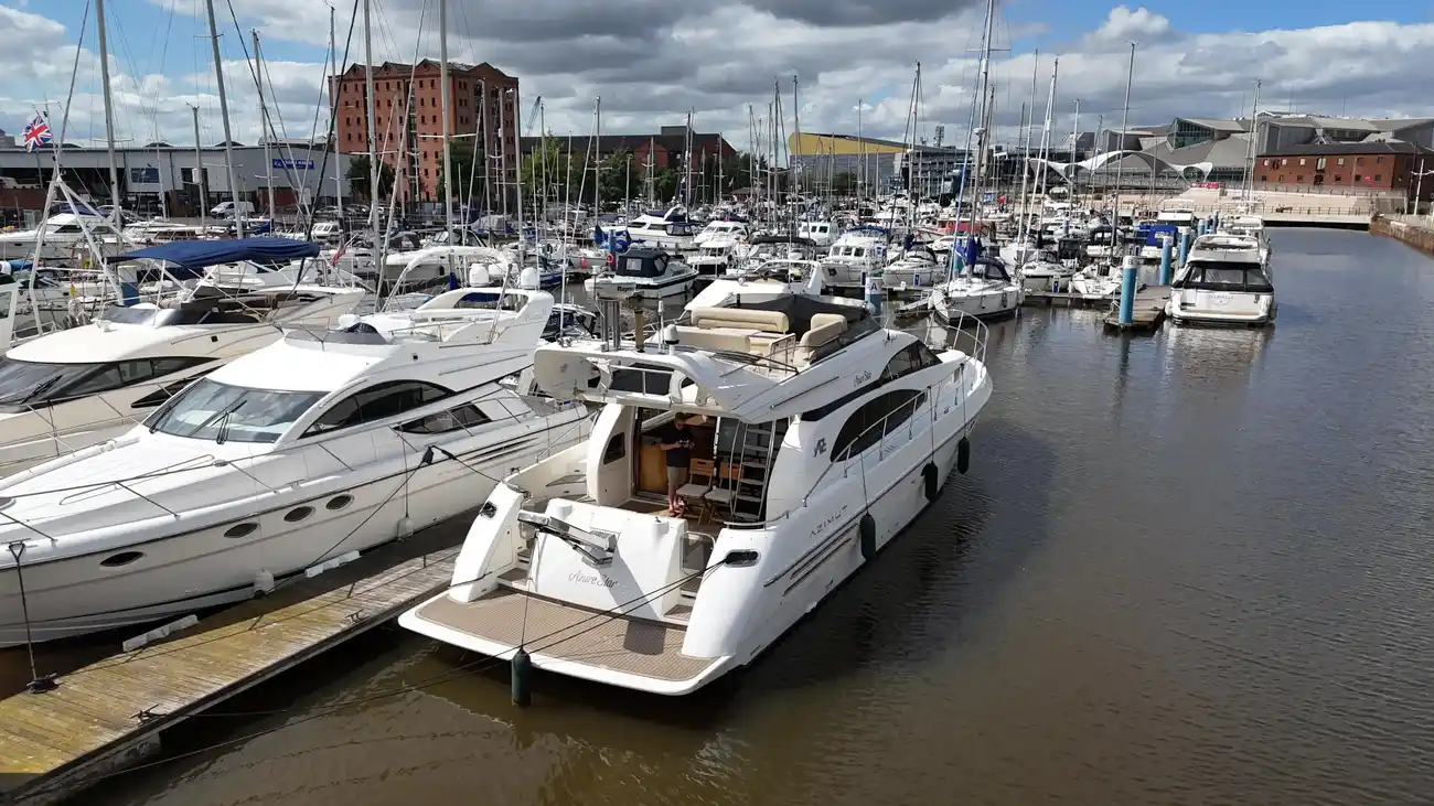 Thumbnail von Azimut 54