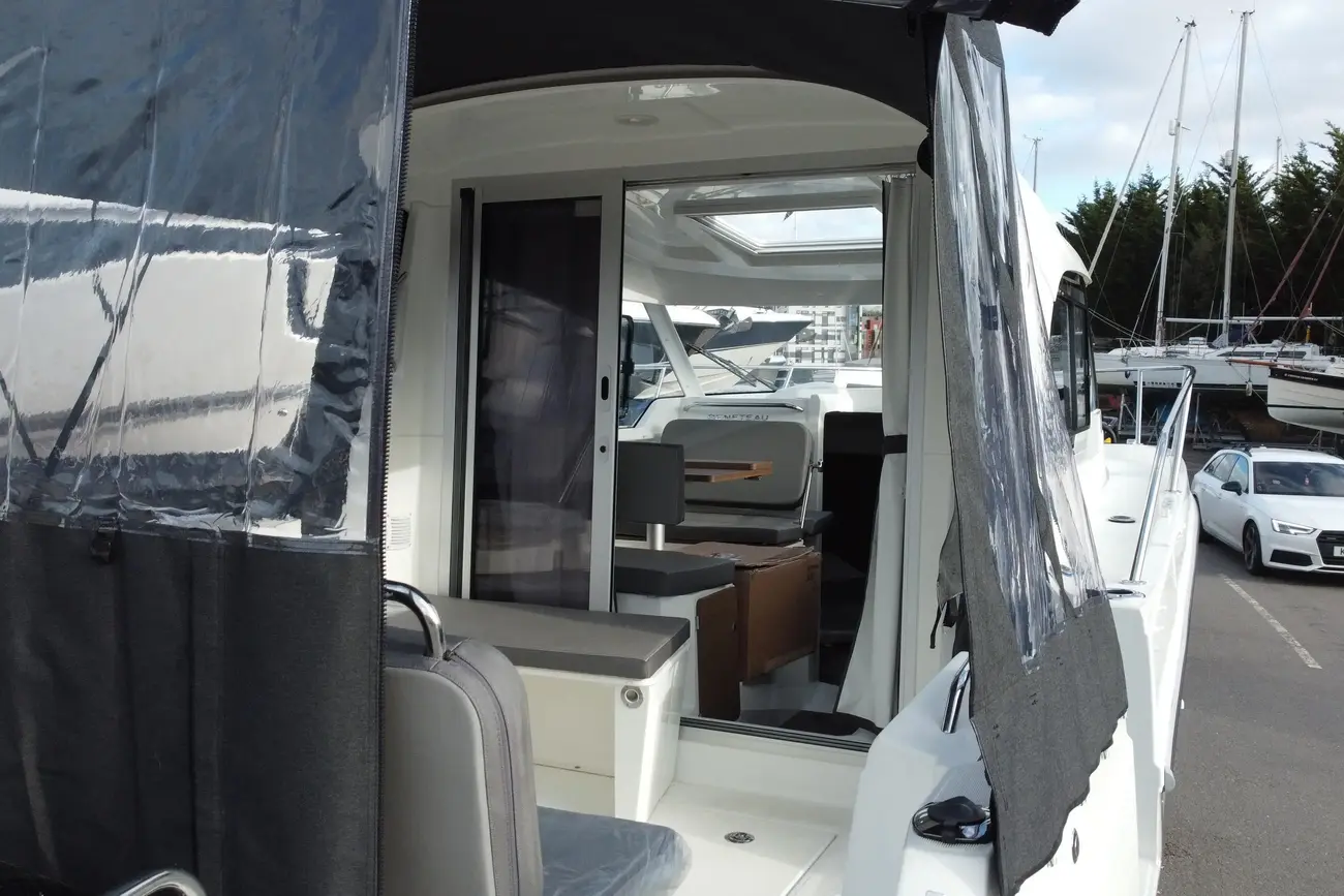 Thumbnail von Beneteau Antares 8