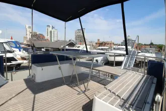 Thumbnail von ハーディ・コモドール 42