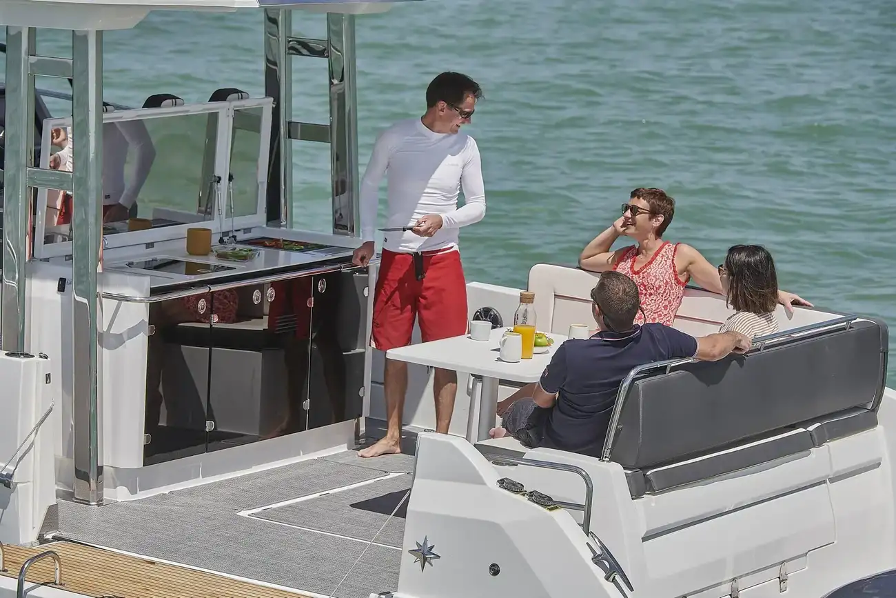 Thumbnail von Jeanneau Cap Camarat 12.5 WA