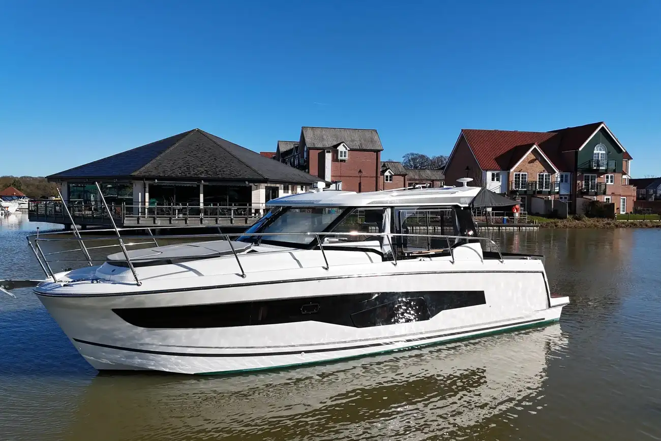 Thumbnail von Jeanneau Merry Fisher 1095