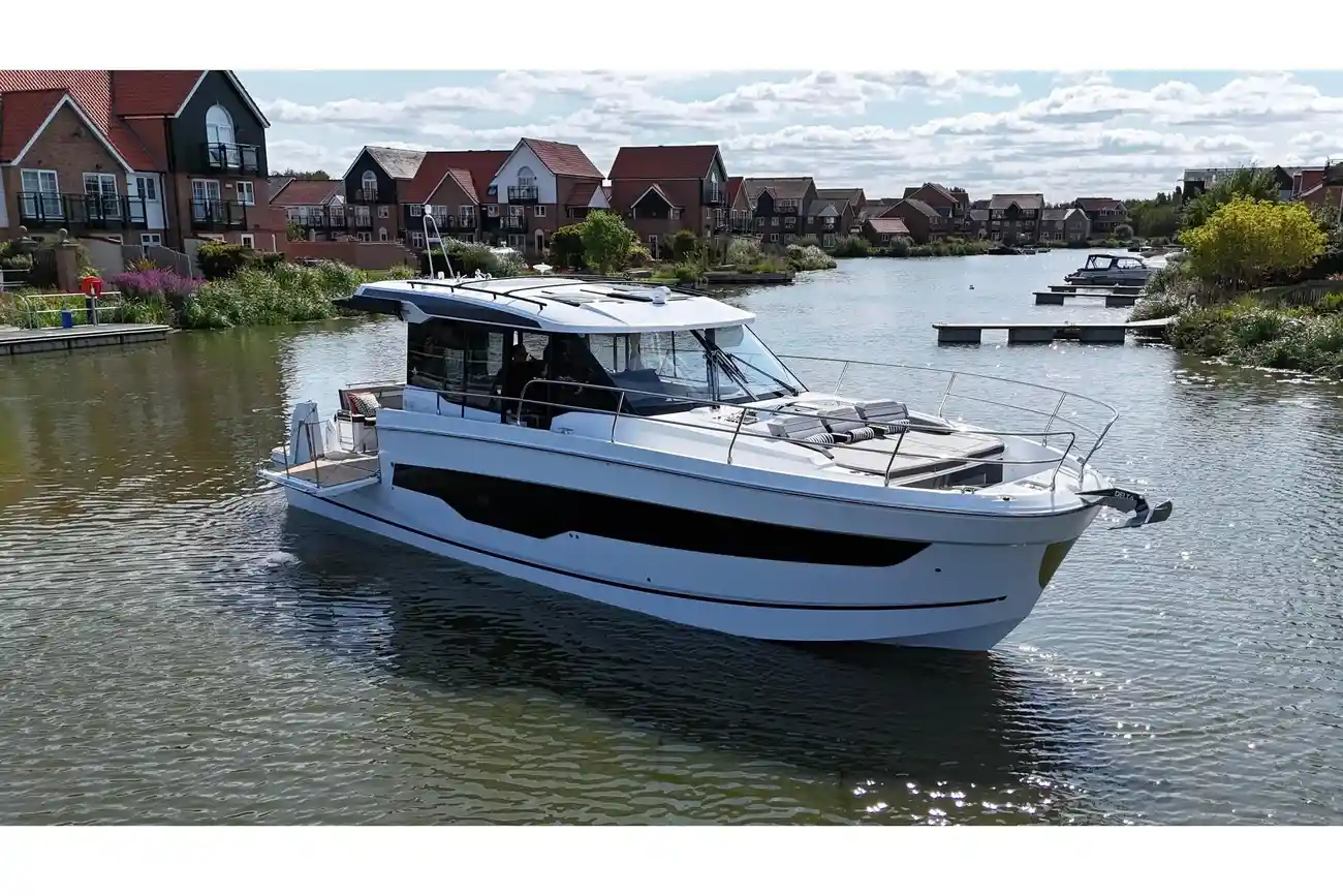 Jeanneau Merry Fisher 1295 Coupé